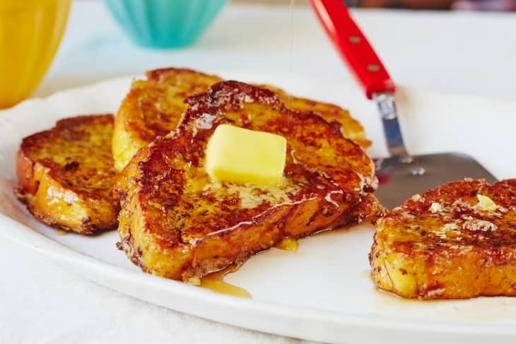 If you want your eggy bread to be cooked through without burning the outside, use oils to reach the right cooking temperature.