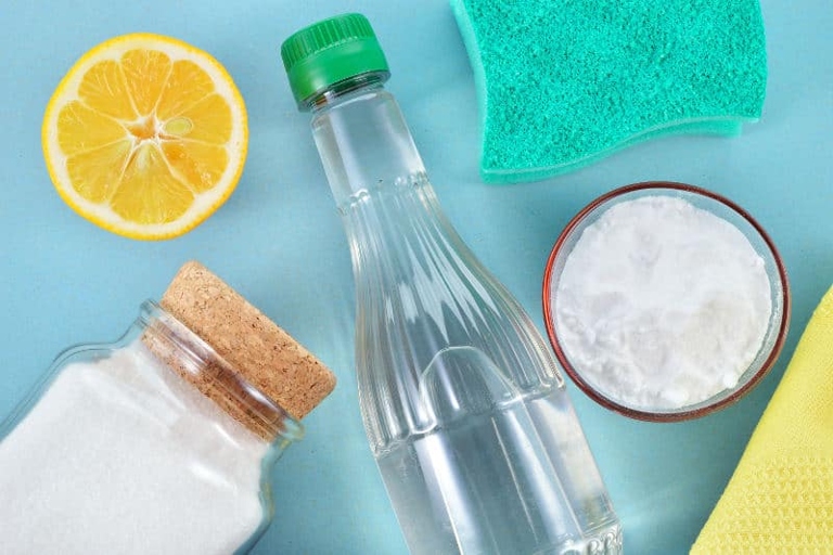 If you're looking for a way to get rid of the vinegar smell after cleaning, try using baking soda.