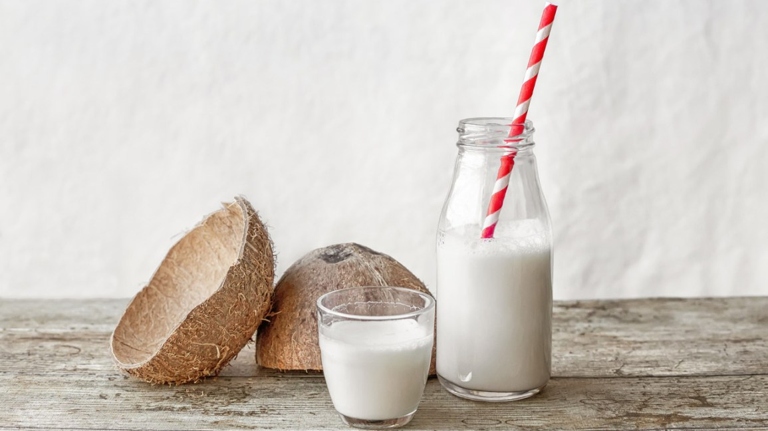 It can be high in saturated fat and calories, and it may not provide the same nutrients as cow's milk. Coconut milk is a popular dairy alternative, but it has some risks.