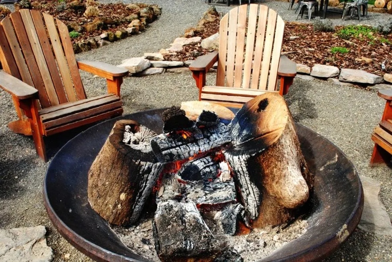 One reason to put sand at the bottom of a fire pit is that it can help to prevent the fire pit from rusting.