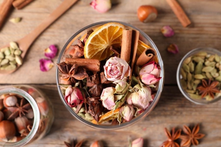 To make your potpourri smell stronger, add a few drops of essential oil to it.